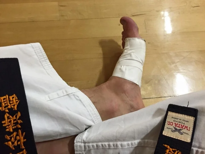  Ducktape - a karateka's best friend. [Shotokan Karate of America - CalTech special training 2016] 